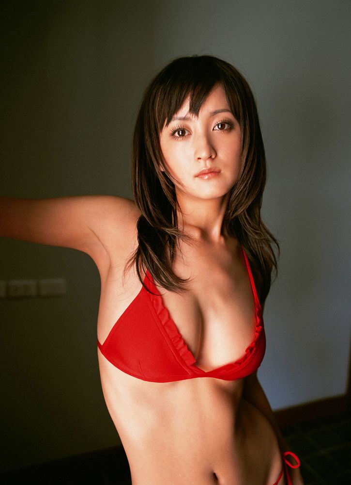 YS Web_ Vol.190 Ayaka Komatsu 小松彩夏 写真集[56P]
