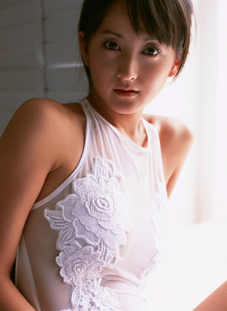 YS Web_ Vol.190 Ayaka Komatsu 小松彩夏 写真集[56P]
