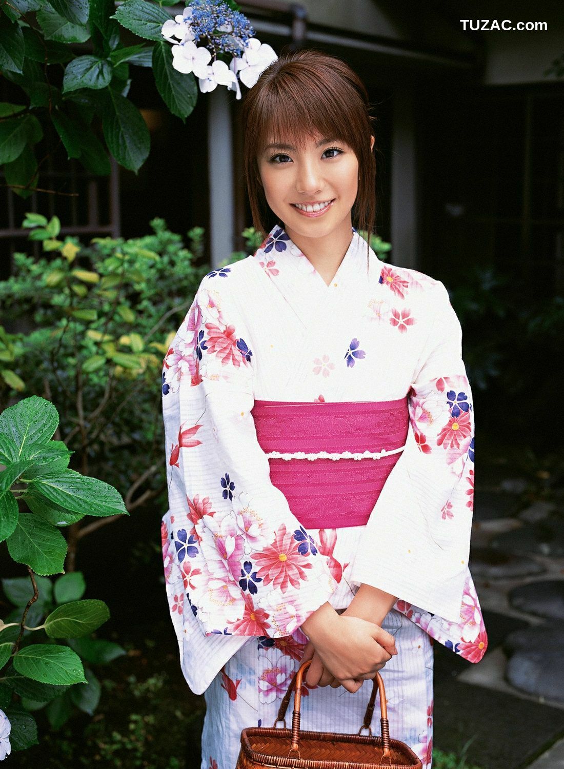 YS Web_ Vol.230 Azusa Yamamoto 山本梓 写真集[70P]