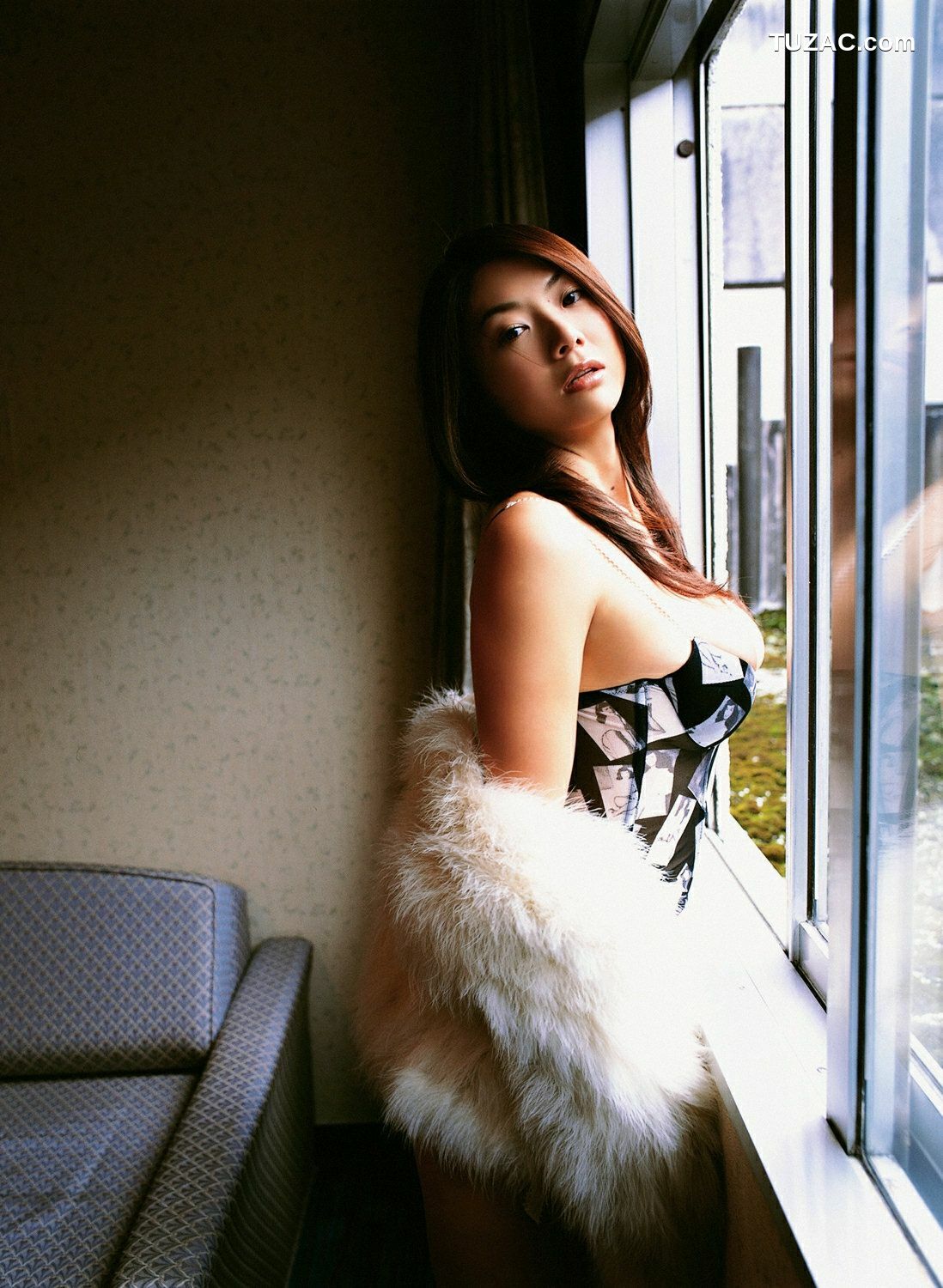 YS Web_ Vol.247 Hitomi Aizawa 相澤仁美 写真集[76P]