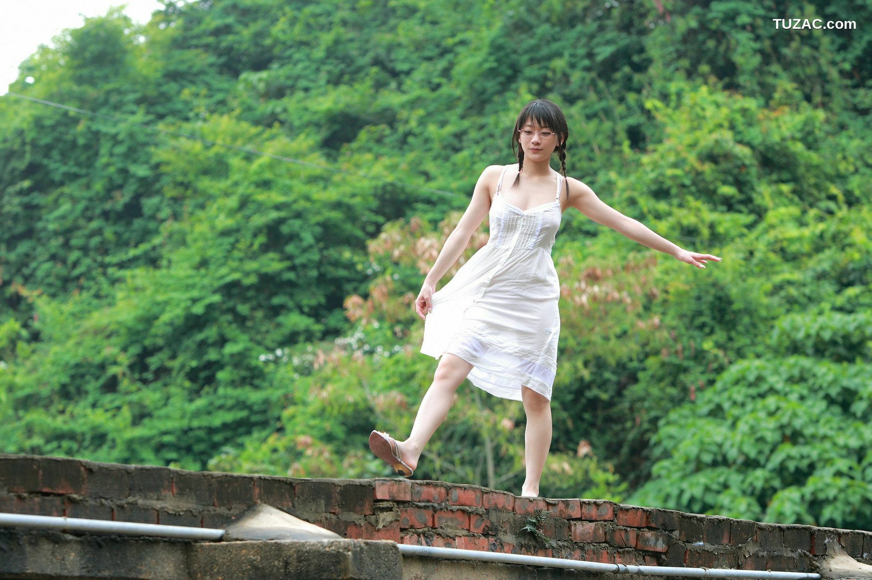 YS Web_ Vol.265 Ami Tokito 時東ぁみ/时东亚美 写真集[101P]