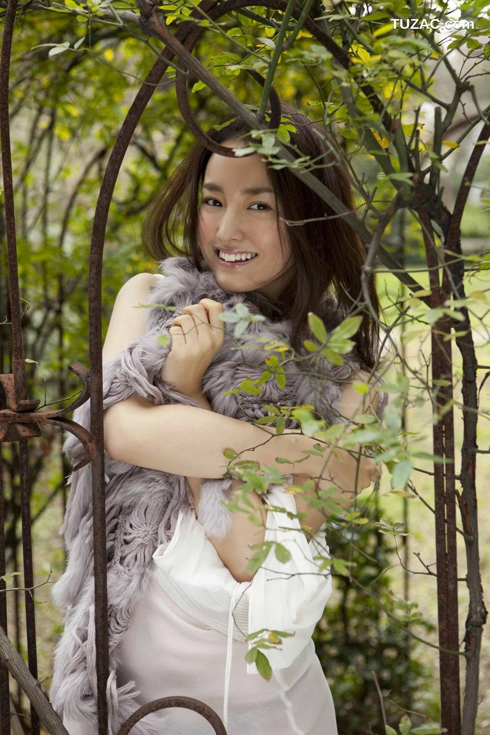YS Web_ Vol.295 Natsuko Nagaike 永池南津子 写真集[105P]