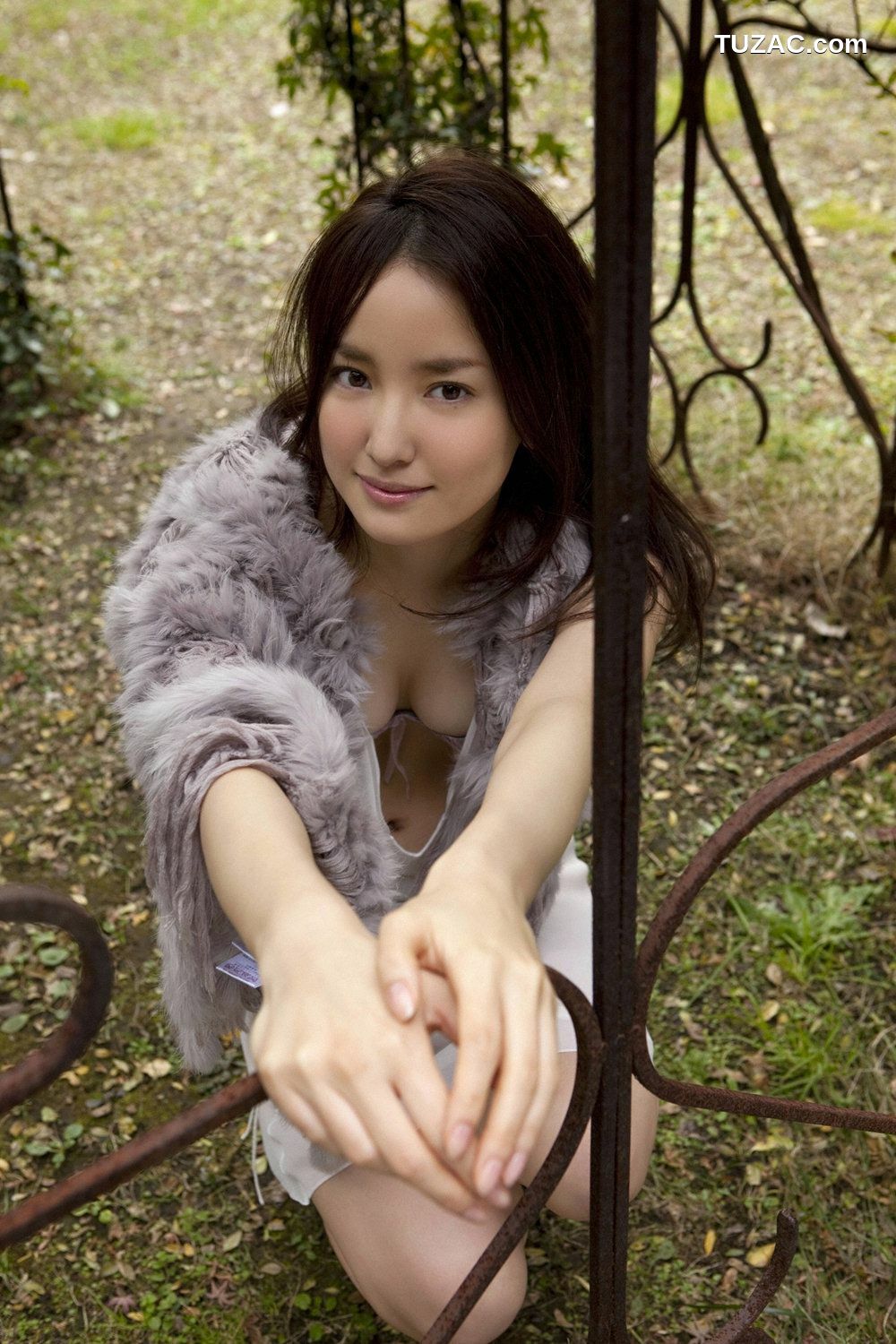 YS Web_ Vol.295 Natsuko Nagaike 永池南津子 写真集[105P]