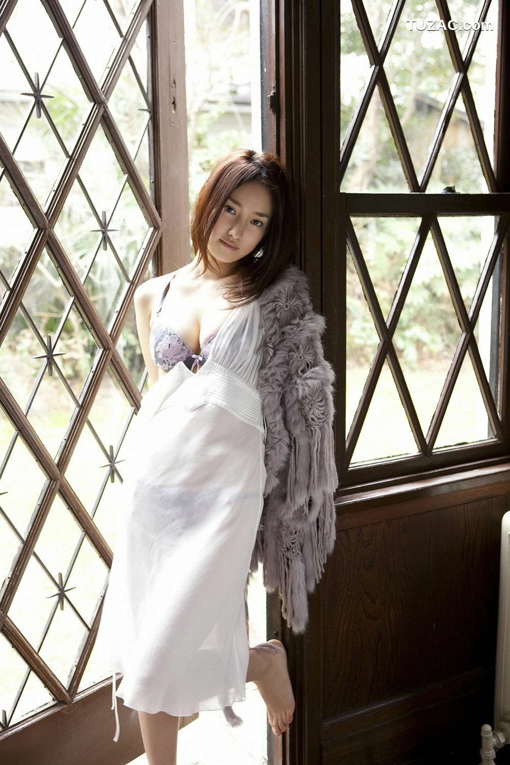 YS Web_ Vol.295 Natsuko Nagaike 永池南津子 写真集[105P]