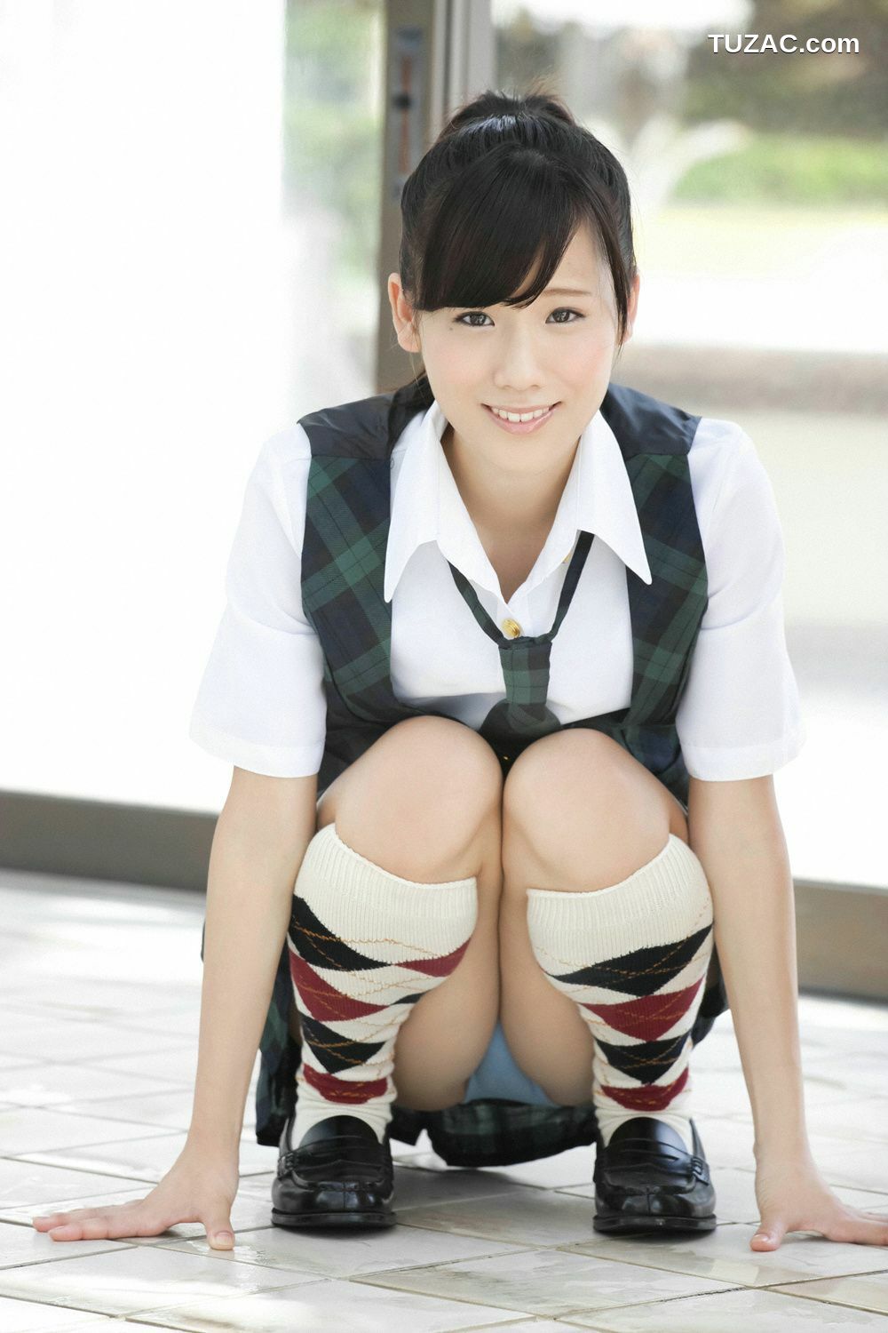 YS Web_ Vol.595 Yuzuki Akiyama 秋山ゆずき 写真集[86P]