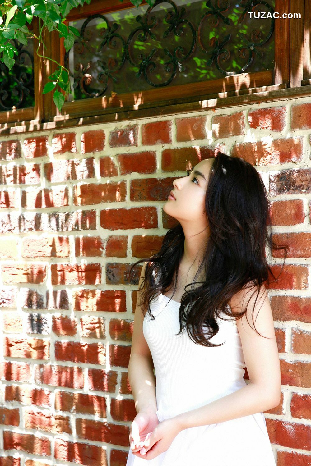 YS Web_ Vol.710 Yuna Taira 平祐奈 写真集[90P]