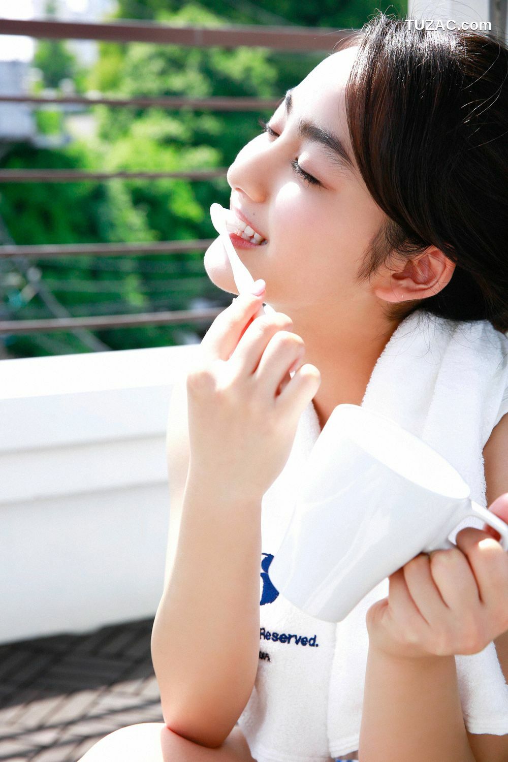 YS Web_ Vol.710 Yuna Taira 平祐奈 写真集[90P]