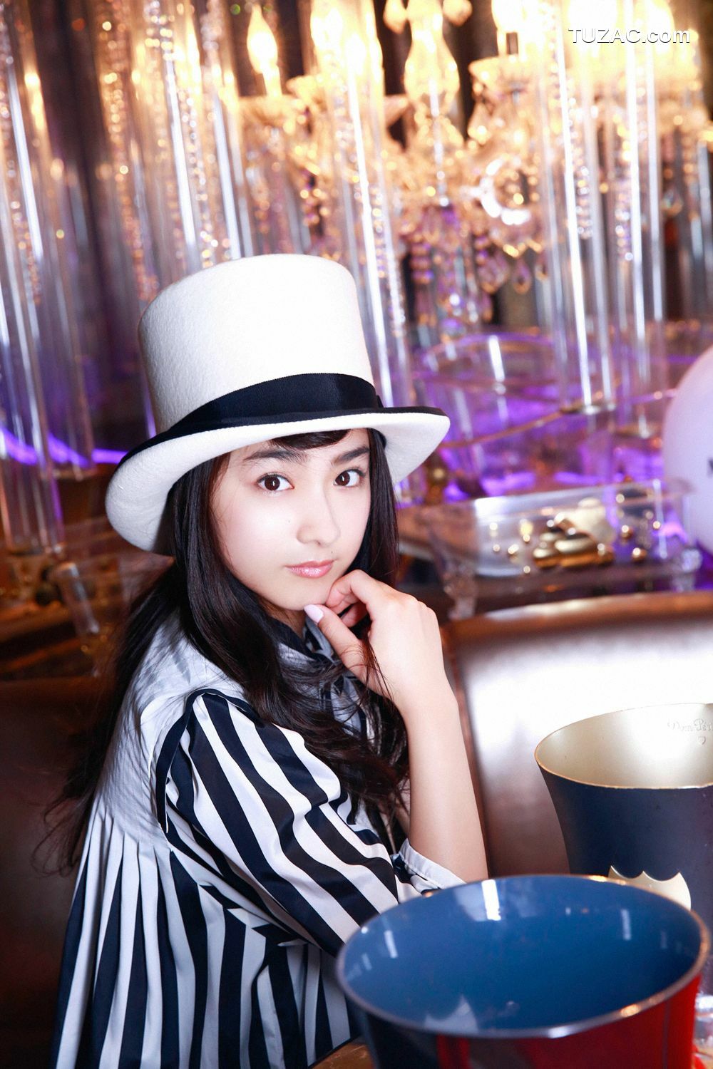 YS Web_ Vol.710 Yuna Taira 平祐奈 写真集[90P]