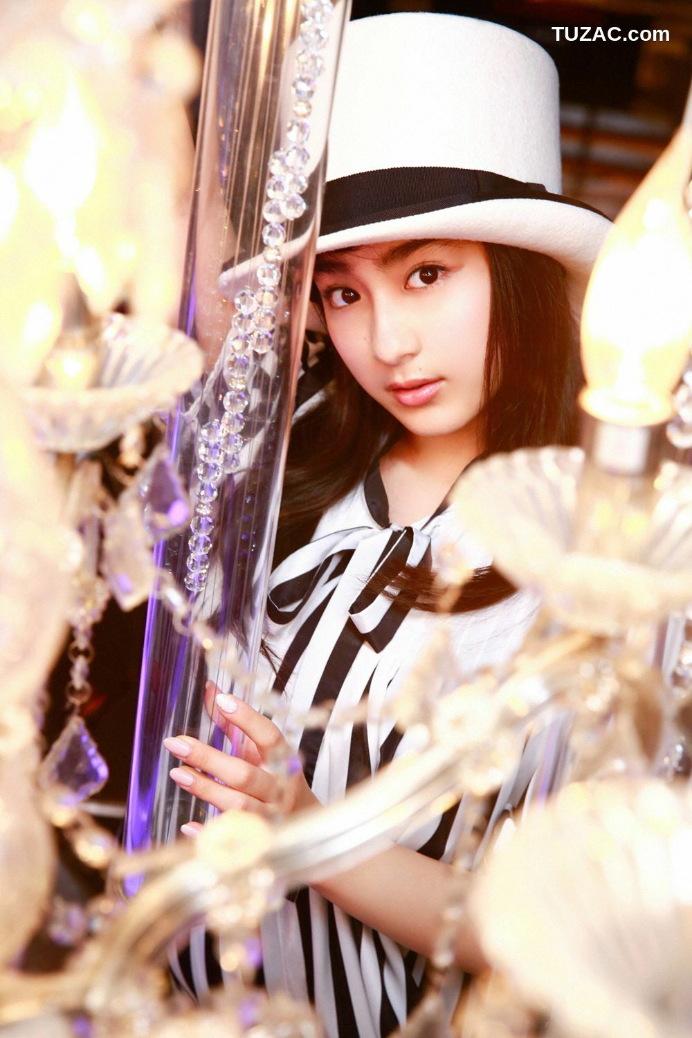 YS Web_ Vol.710 Yuna Taira 平祐奈 写真集[90P]
