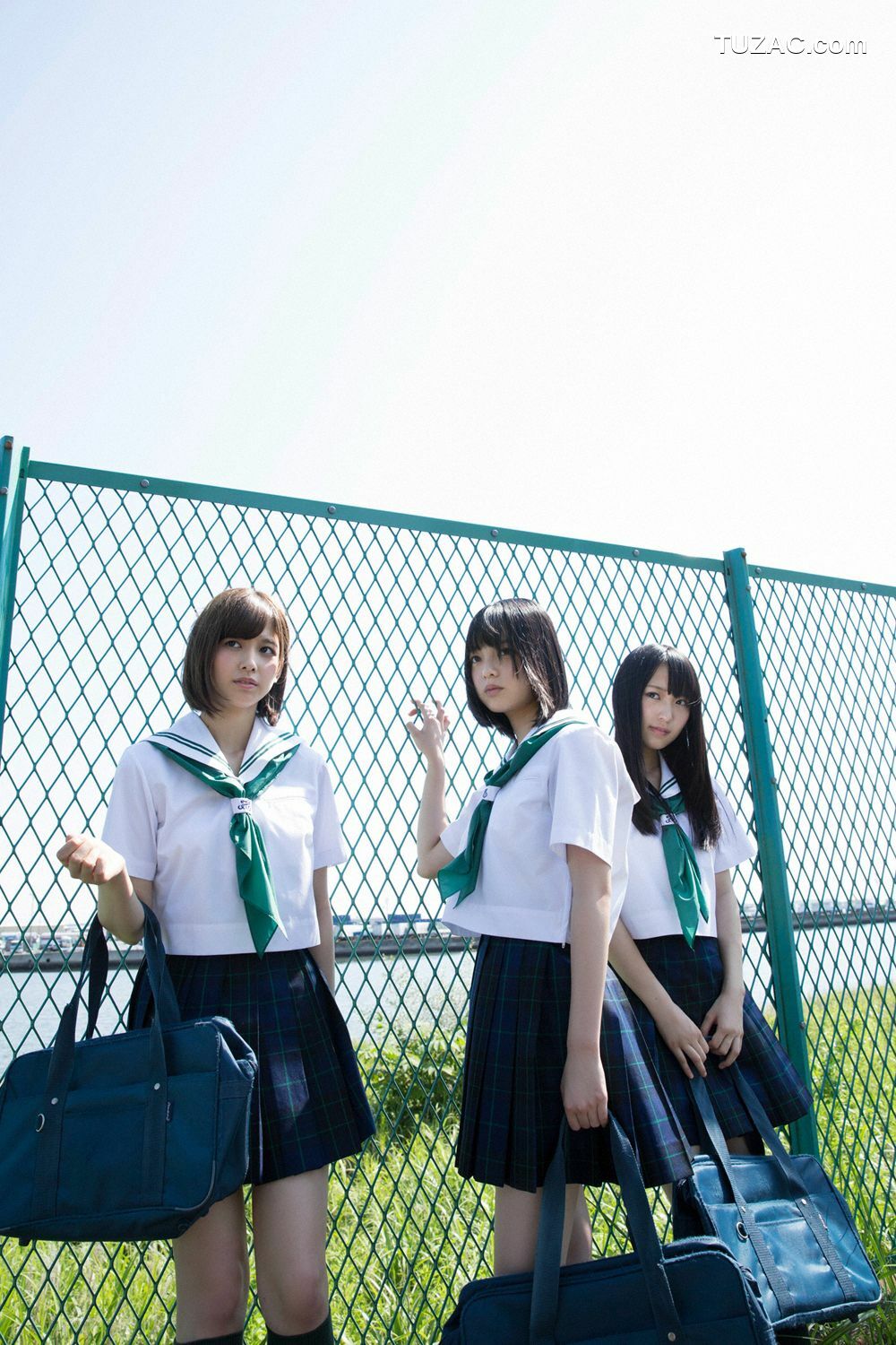 YS Web_ Vol.715 欅坂46成员(平手友梨奈 菅井友香 渡边理佐) 写真集 [50P]