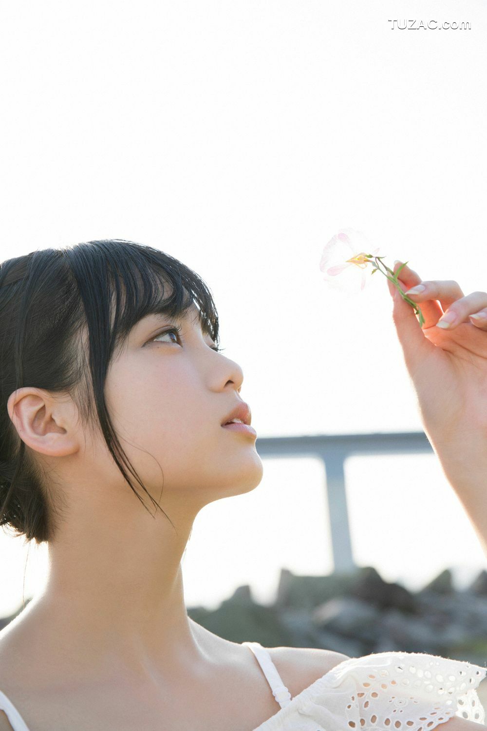 YS Web_ Vol.715 欅坂46成员(平手友梨奈 菅井友香 渡边理佐) 写真集 [50P]