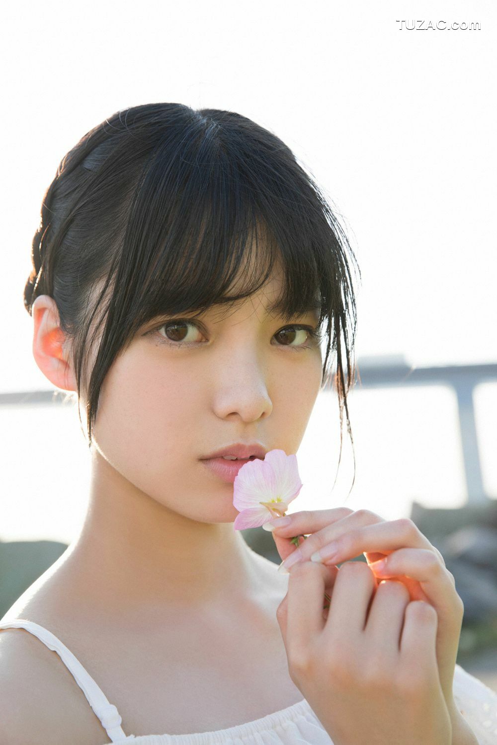 YS Web_ Vol.715 欅坂46成员(平手友梨奈 菅井友香 渡边理佐) 写真集 [50P]