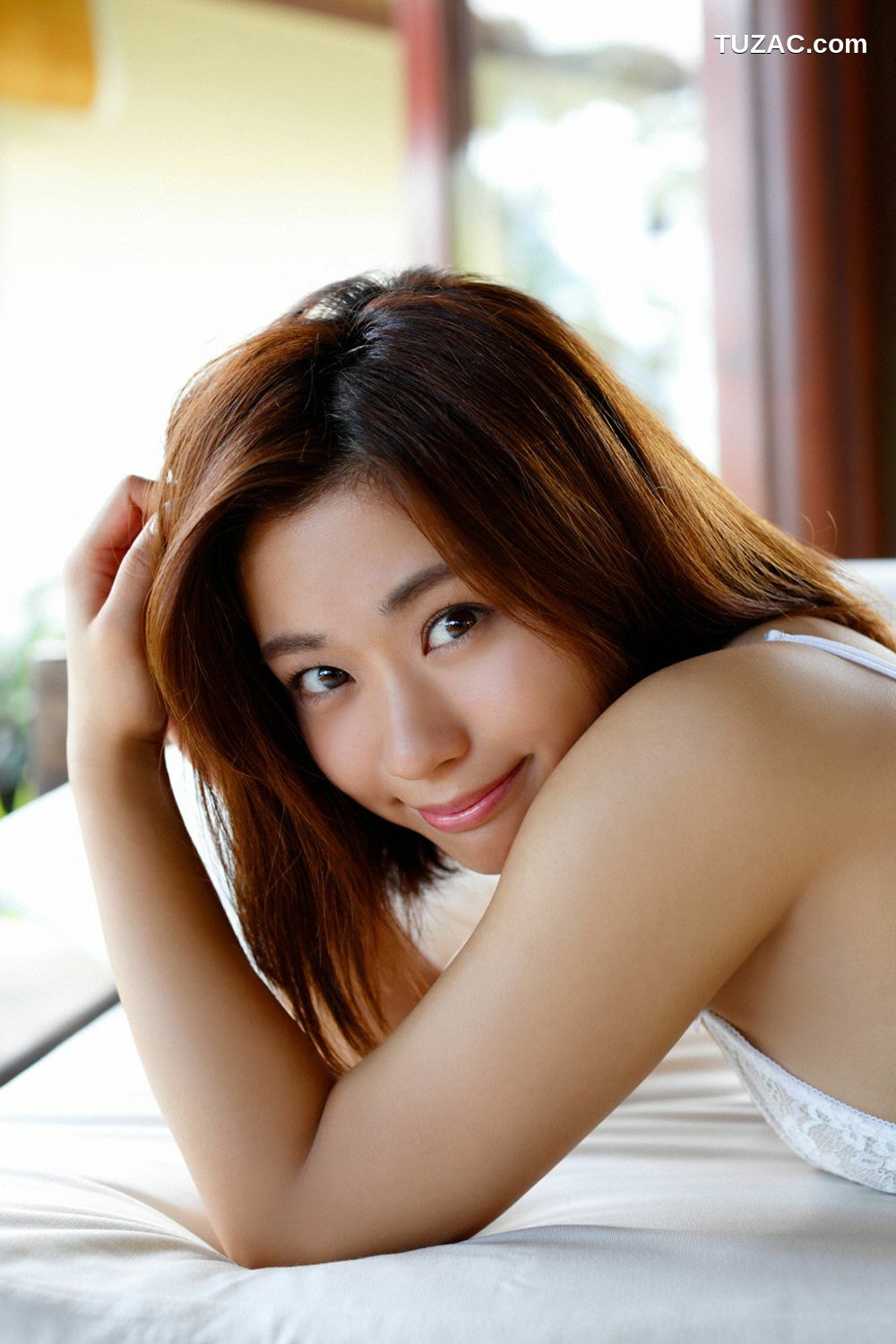 YS Web_ Vol.718 Hitomi Yasueda 安枝瞳 写真集[99P]
