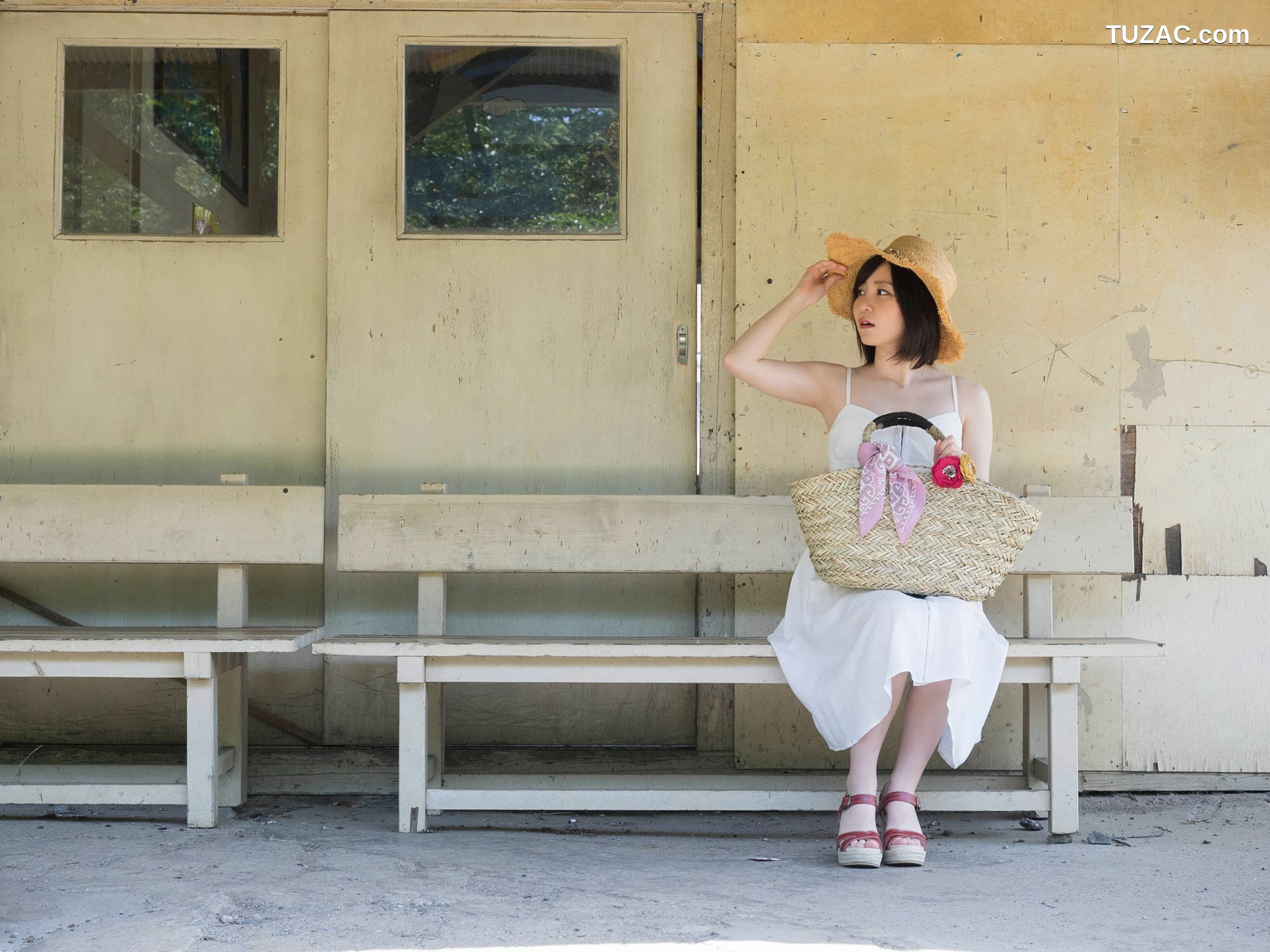 YS Web_ Vol.736 Karen Iwata 岩田華怜 写真集[96P]