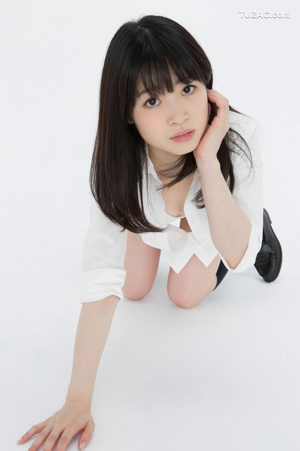 YS Web_ Vol.737 Kie Kosaka 小阪貴恵 写真集[50P]