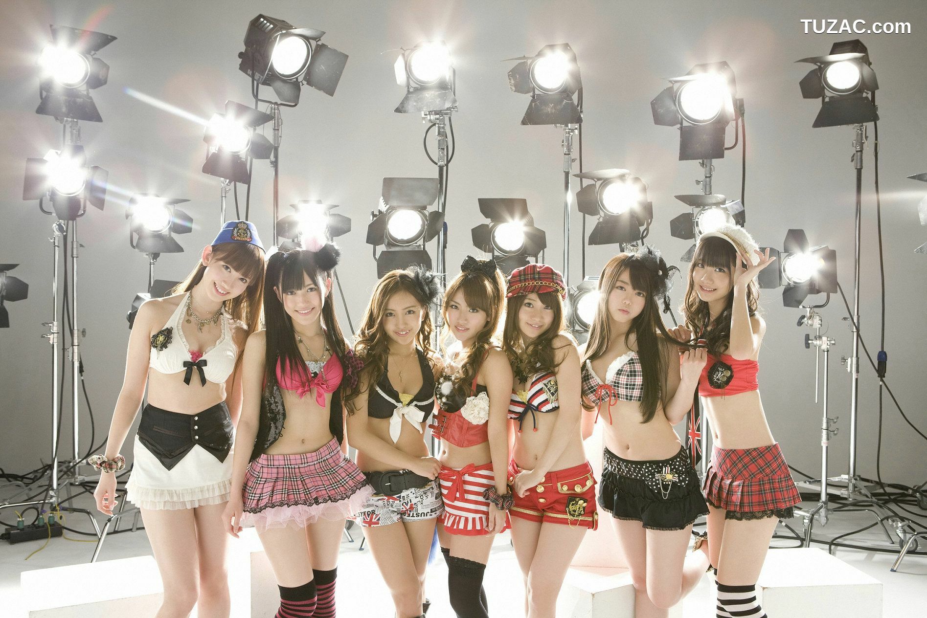 YS Web_AKB48《ワンダー.バニー.パーティー》写真集 Vol.397[97P]