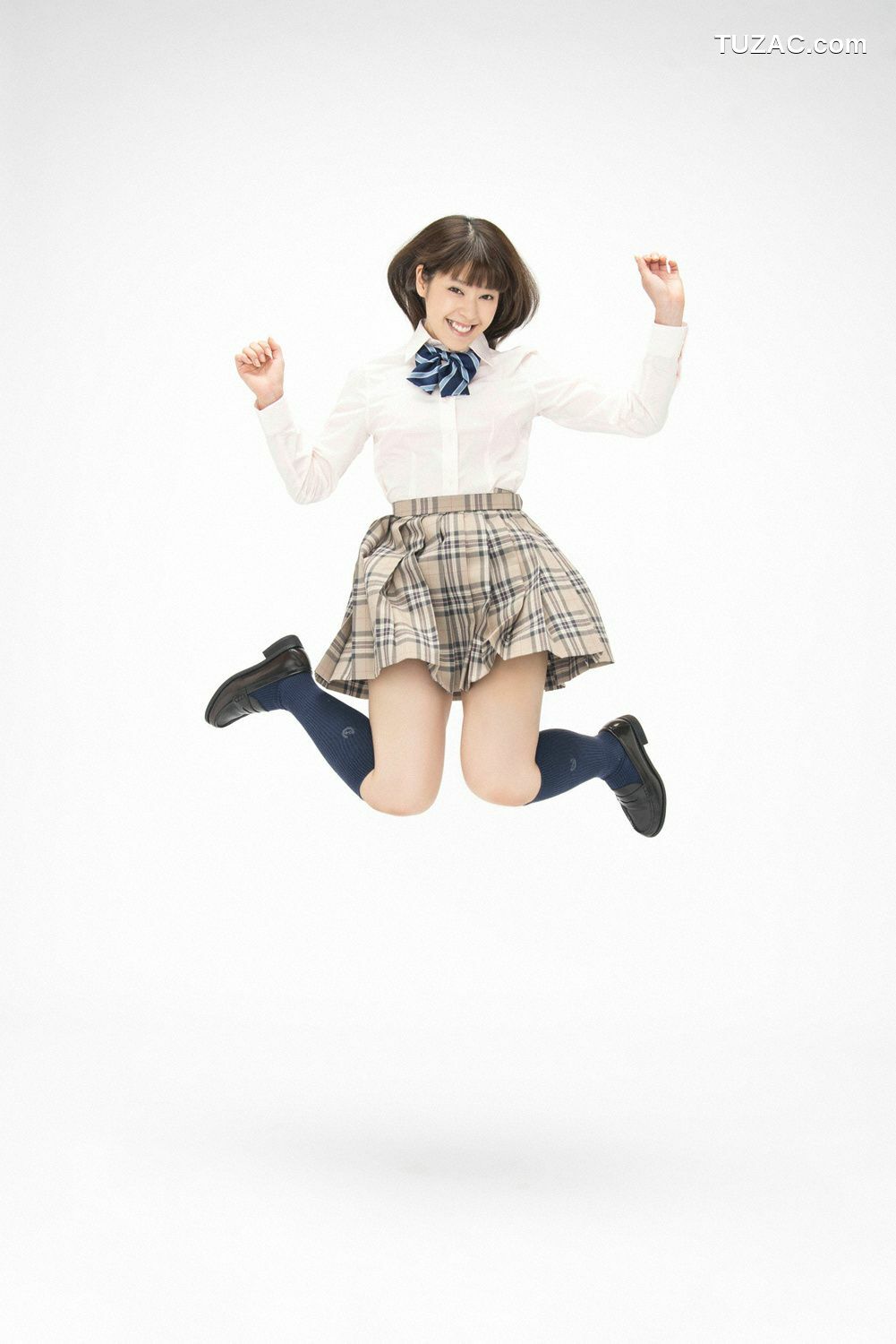 YS Web_Ai Okura 大藏愛《超美形！新锐女优さん入学！》写真集 Vol.632[48P]