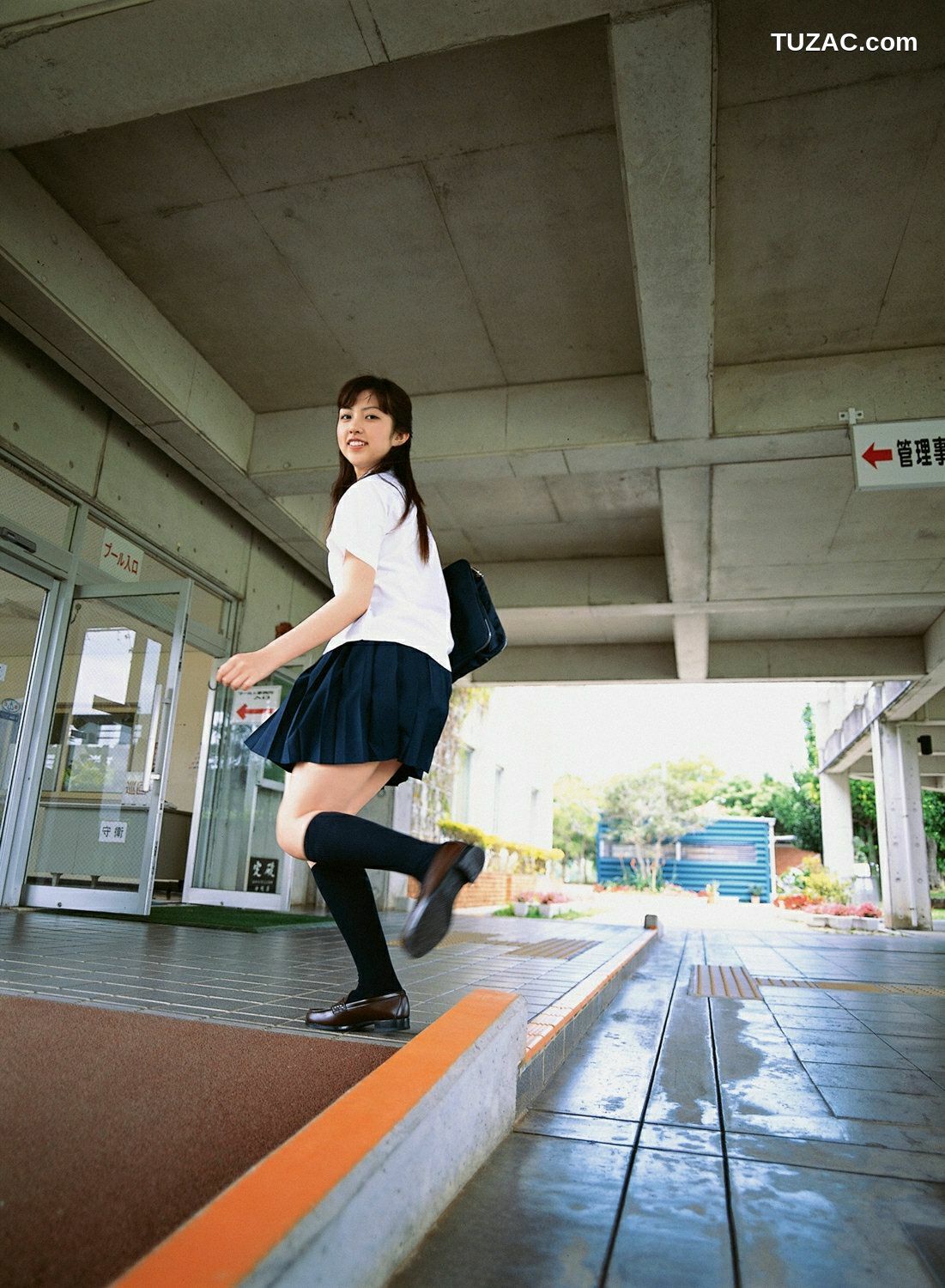 YS Web_Azusa Togashi 富樫あずさ/富樫梓 UNDERAGE! 写真集 Vol.219[58P]