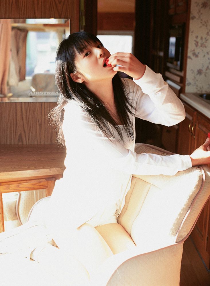 YS Web_Kaho夏帆《Magical Step》写真集 Vol.156[40P]