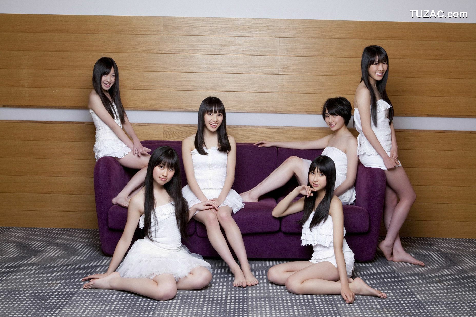 YS Web_Momoiro Clover 桃色幸运草Z ももいろクローバーZ《PEACH&times;6》写真集 Vol.402[96P]