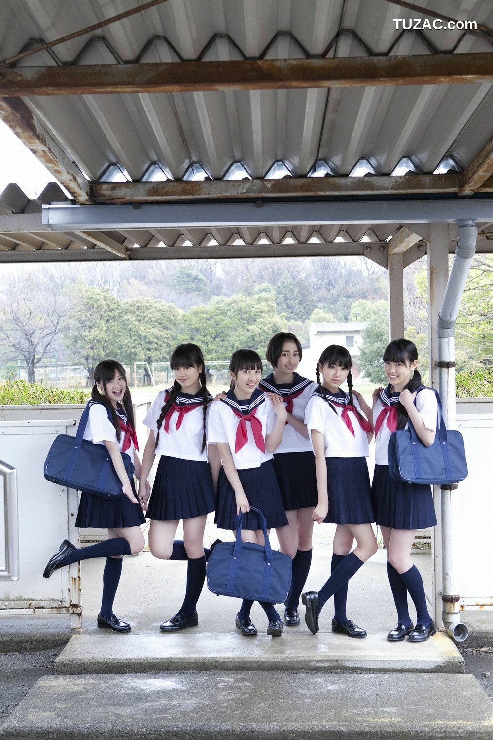 YS Web_Momoiro Clover 桃色幸运草Z ももいろクローバーZ《PEACH&times;6》写真集 Vol.402[96P]