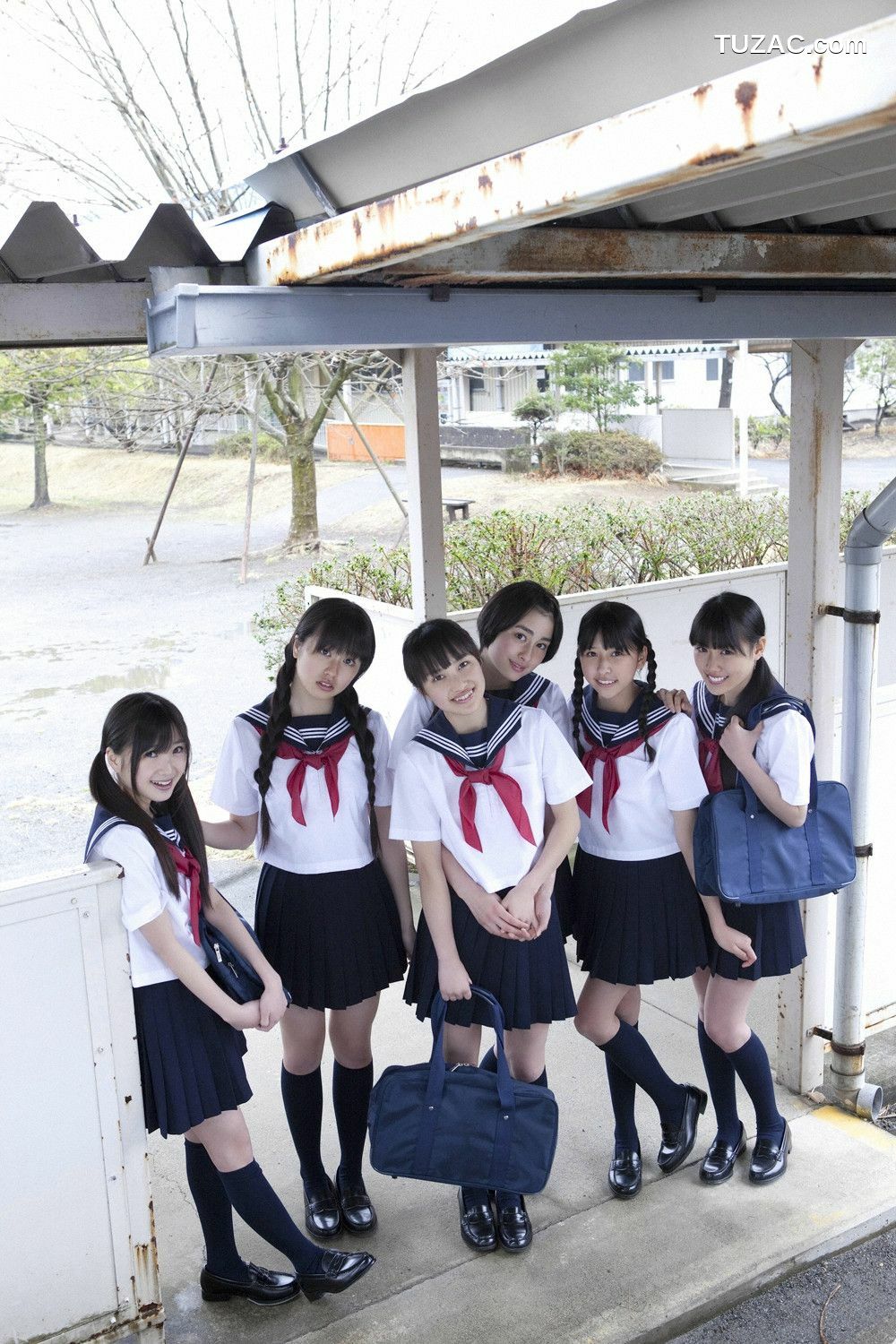 YS Web_Momoiro Clover 桃色幸运草Z ももいろクローバーZ《PEACH&times;6》写真集 Vol.402[96P]