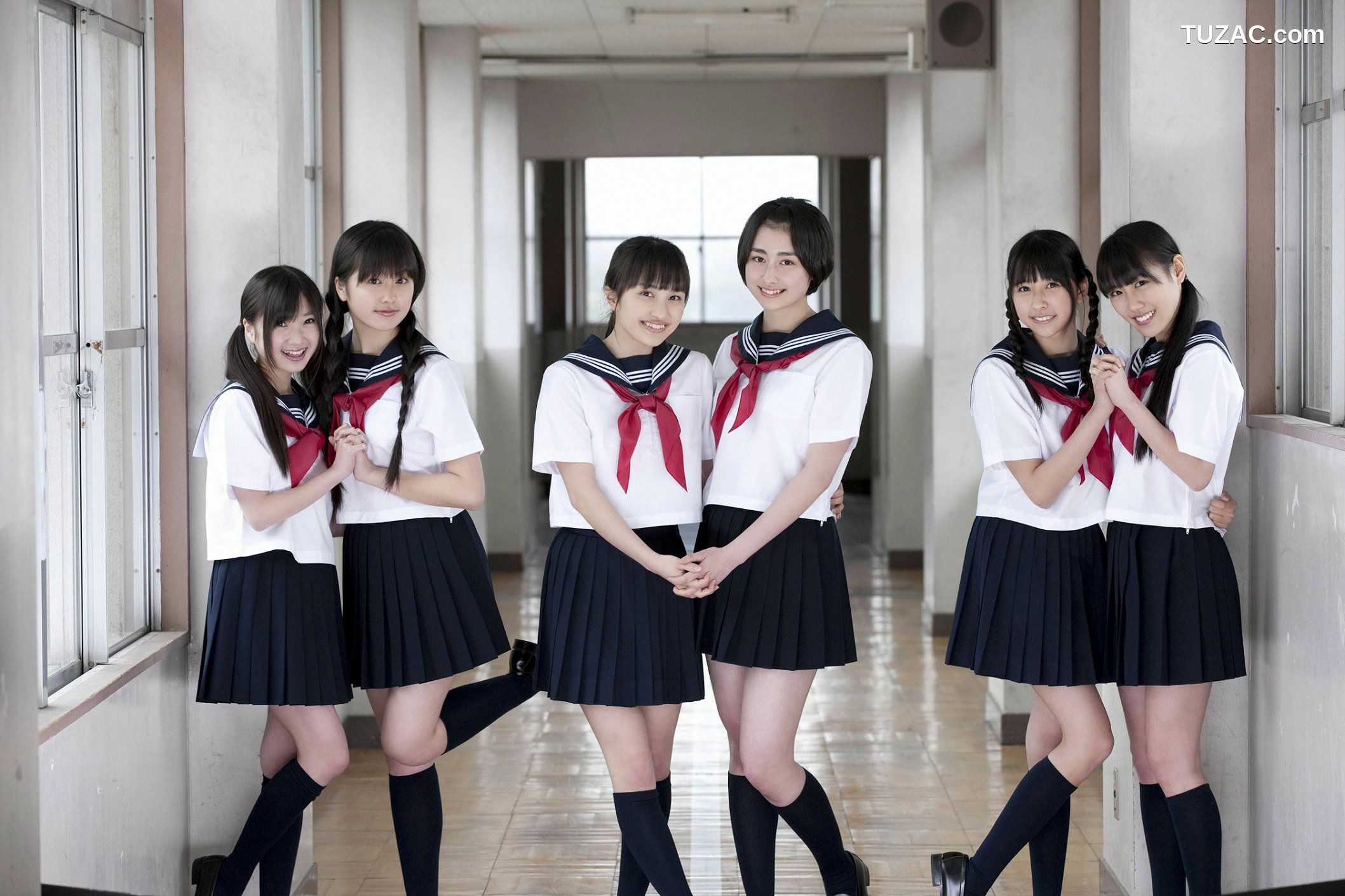 YS Web_Momoiro Clover 桃色幸运草Z ももいろクローバーZ《PEACH&times;6》写真集 Vol.402[96P]