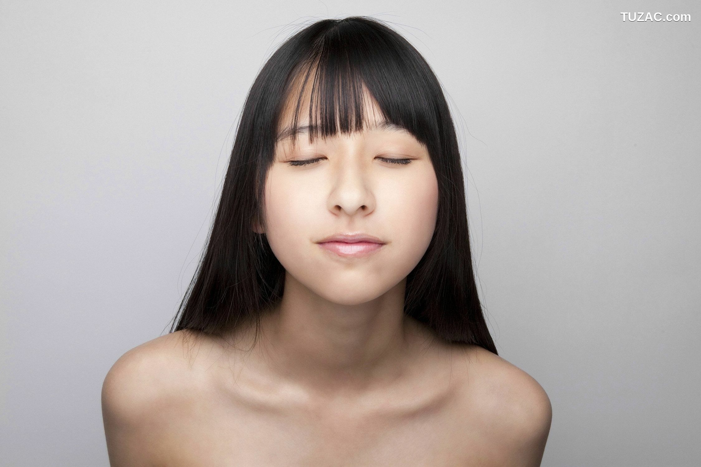 YS Web_Momoiro Clover 桃色幸运草Z ももいろクローバーZ《PEACH&times;6》写真集 Vol.402[96P]