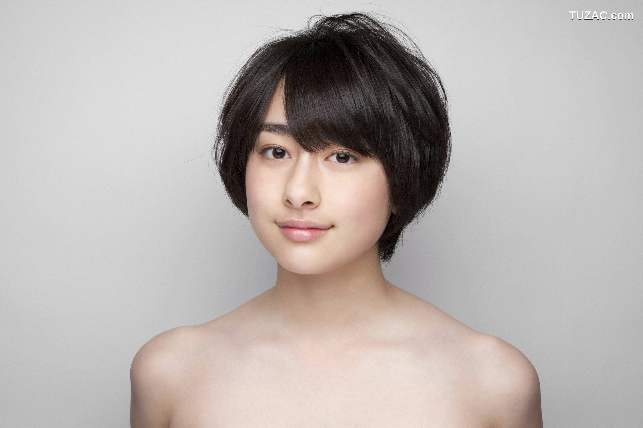 YS Web_Momoiro Clover 桃色幸运草Z ももいろクローバーZ《PEACH&times;6》写真集 Vol.402[96P]