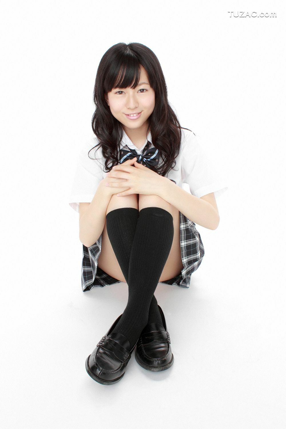 YS Web_Natsumi Chiba 千葉夏美《17歳のハーフちゃん入学！》写真集 Vol.415[44P]