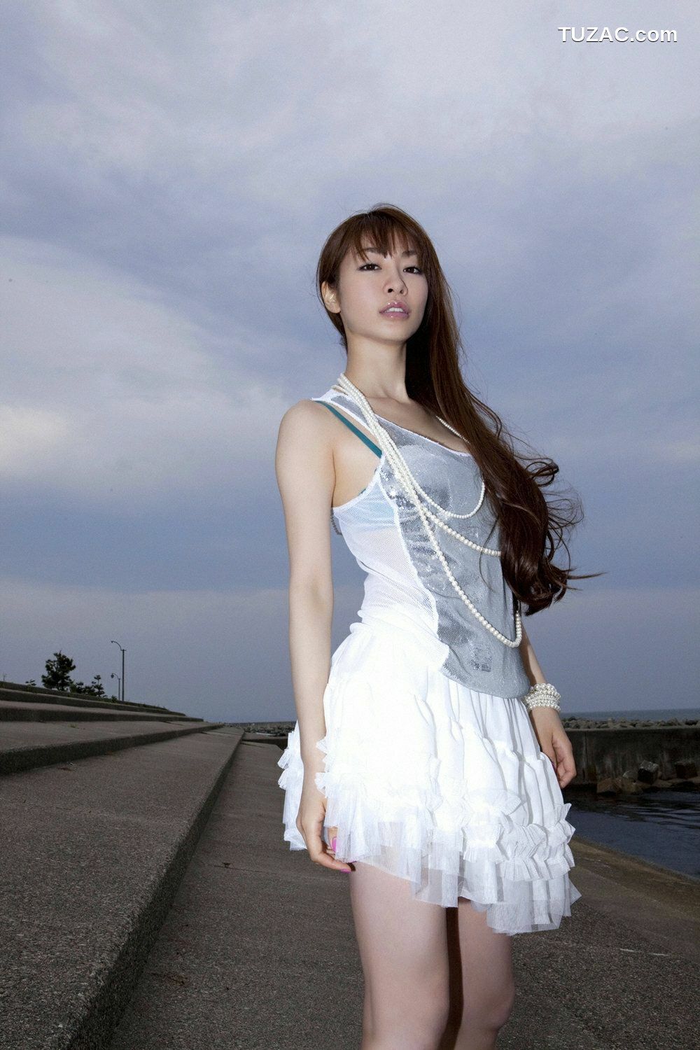 YS Web_中山惠《女神の誘惑》写真集 Vol.316[99P]