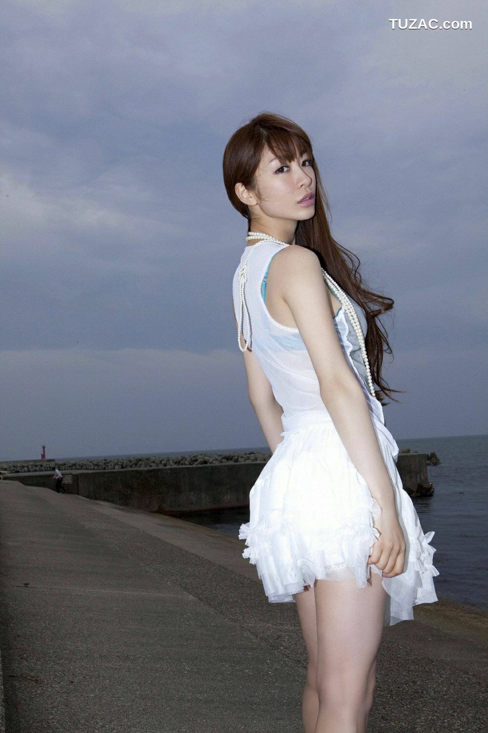 YS Web_中山惠《女神の誘惑》写真集 Vol.316[99P]