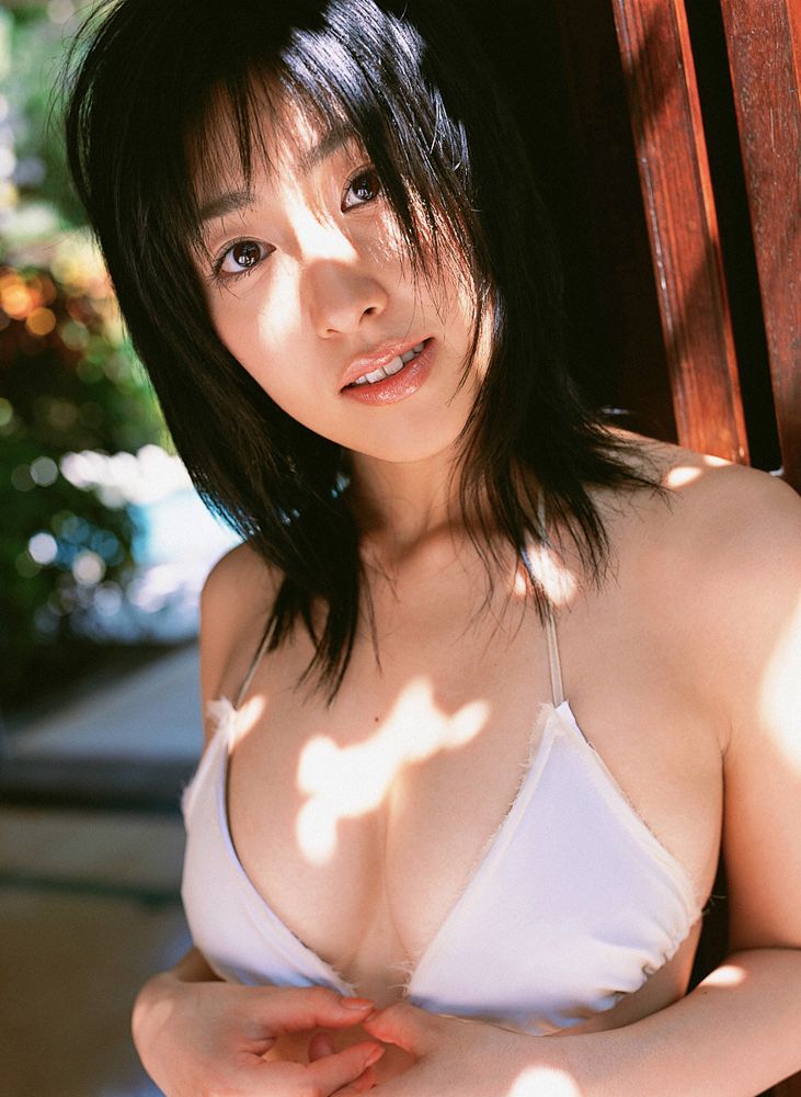 YS Web_佐藤寛子《Dive Into Your Body》写真集 Vol.127[67P]