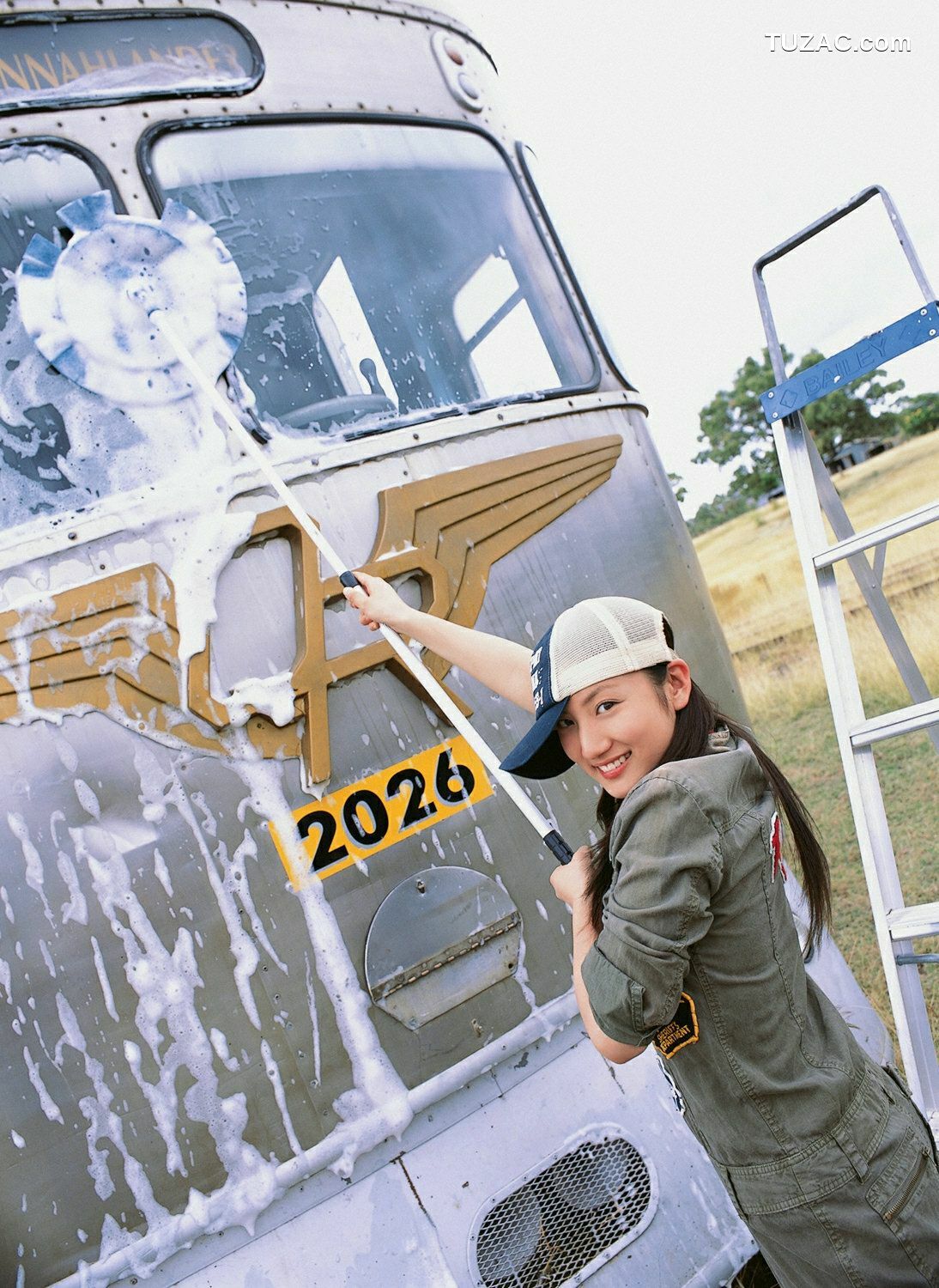 YS Web_入江紗綾《Road~旅立ち~》写真集 Vol.273[114P]