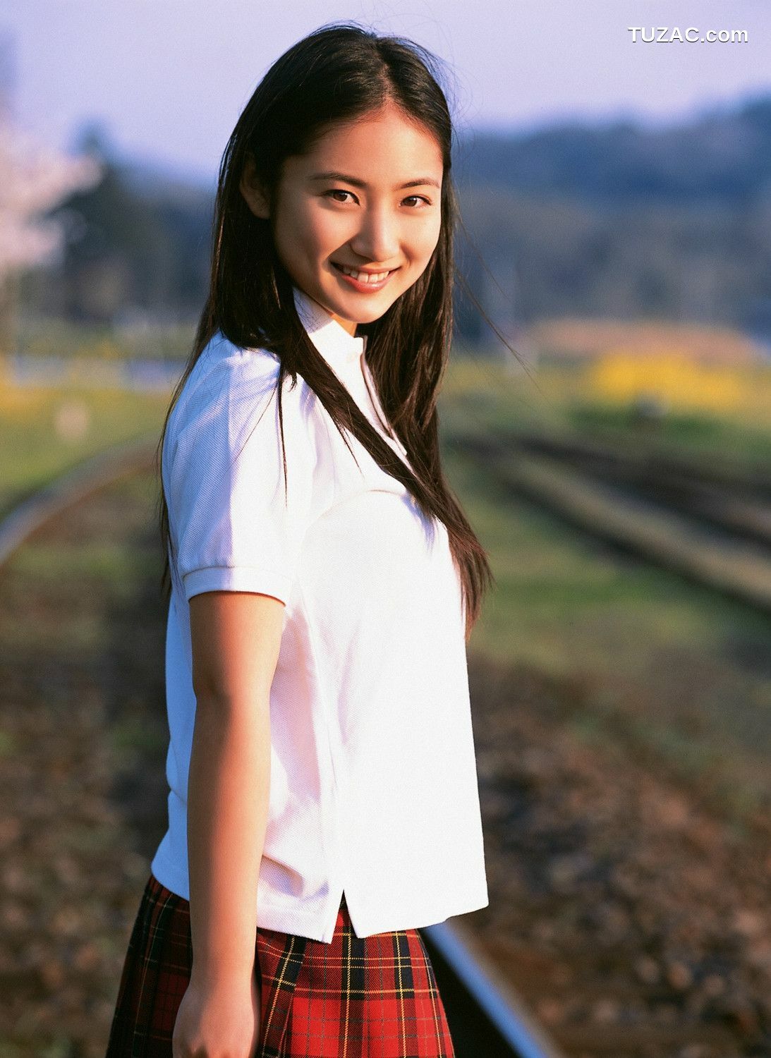 YS Web_入江紗綾《放課後の冒険》写真集 Vol.310[124P]