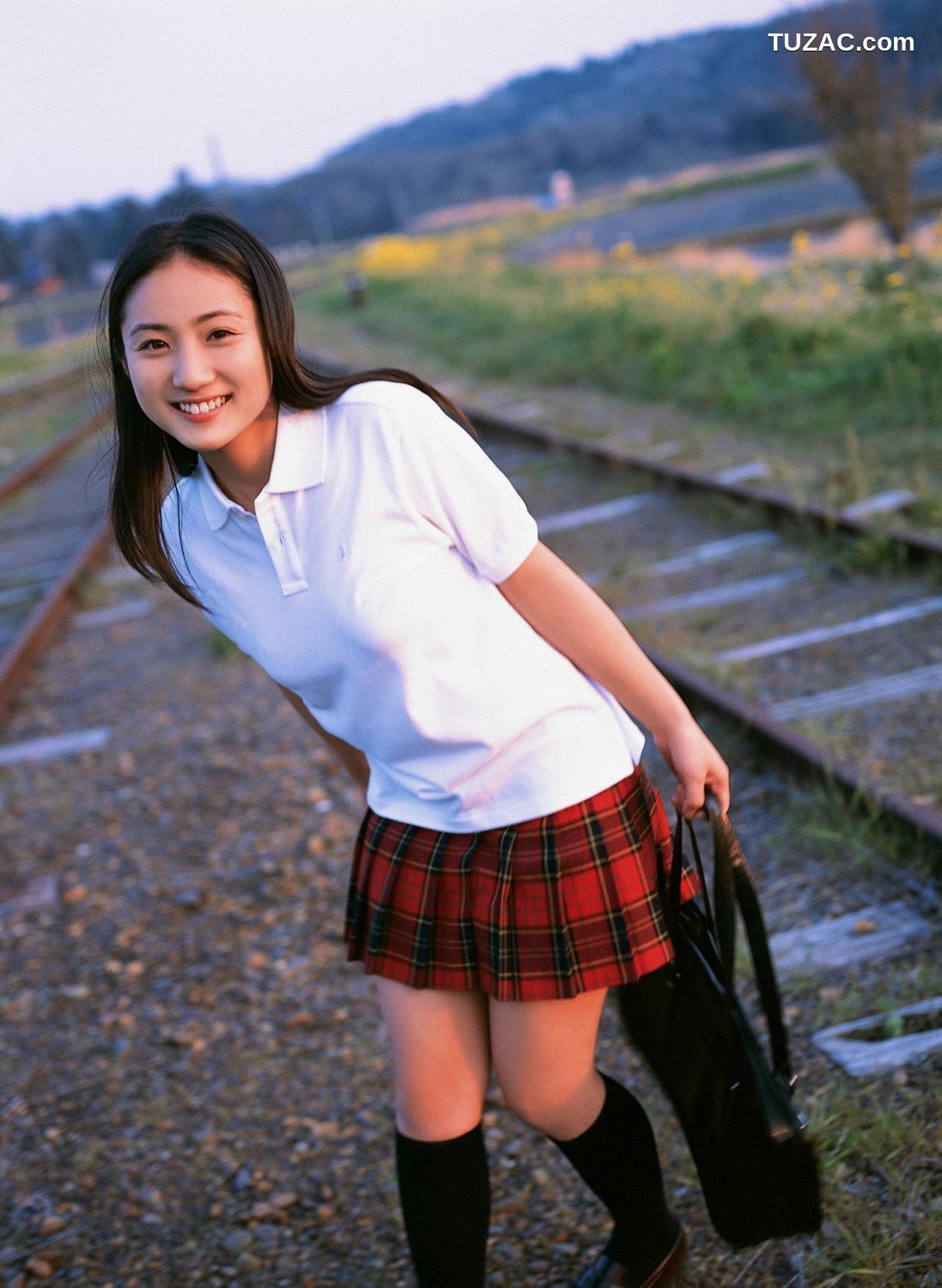 YS Web_入江紗綾《放課後の冒険》写真集 Vol.310[124P]
