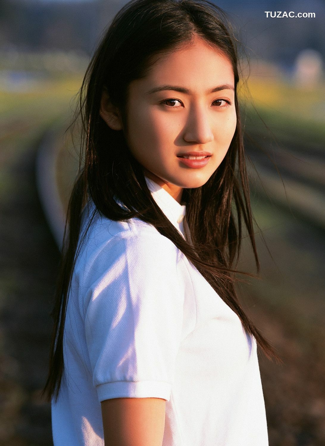 YS Web_入江紗綾《放課後の冒険》写真集 Vol.310[124P]