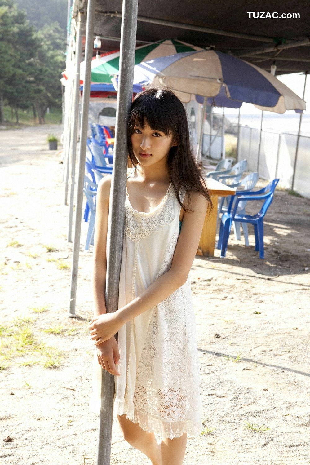 YS Web_入矢麻衣《一瞬で恋に落ちた!!》写真集 Vol.386[100P]