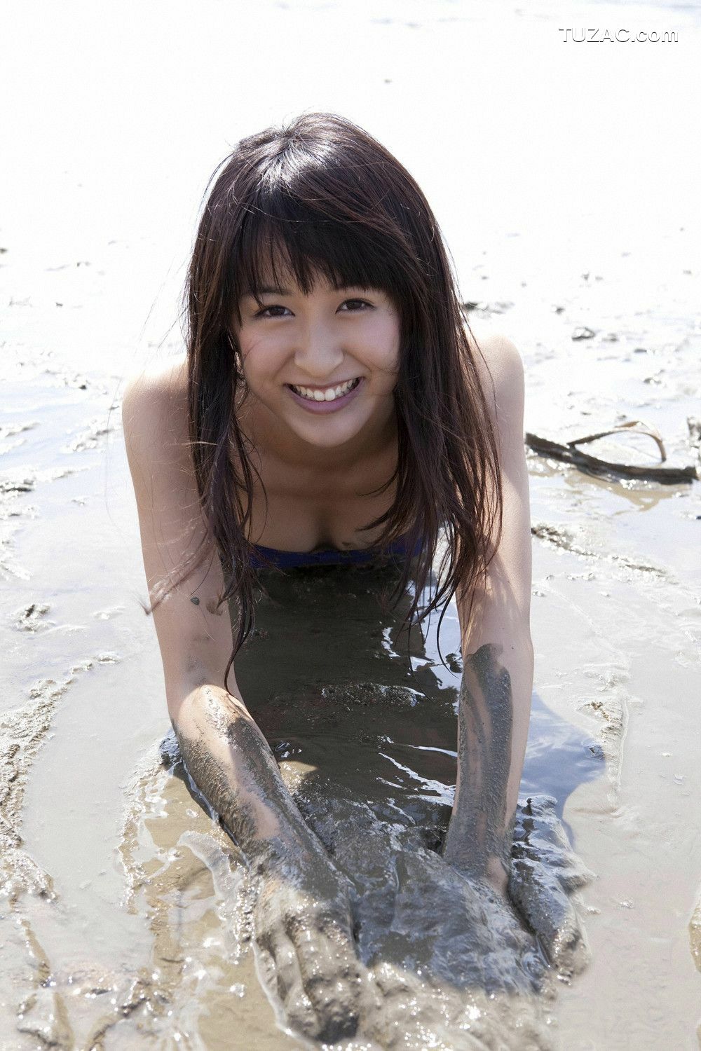 YS Web_入矢麻衣《一瞬で恋に落ちた!!》写真集 Vol.386[100P]