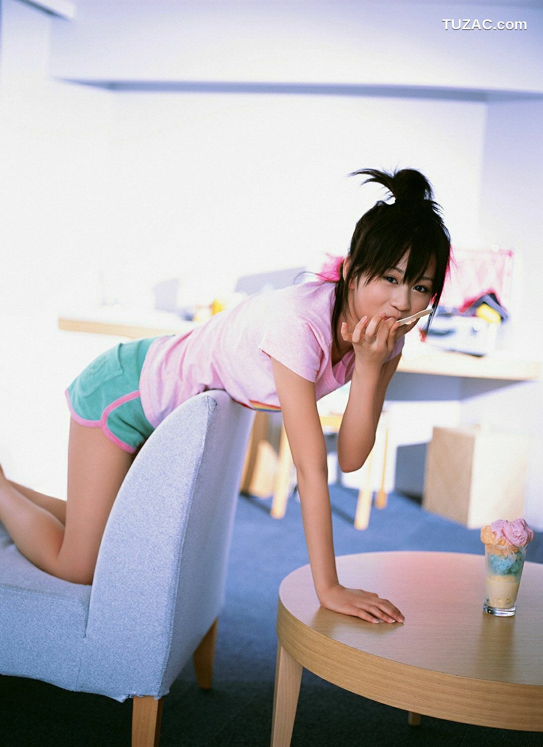YS Web_前田敦子《AKBのネ申、あっちゃん》写真集 Vol.277[69P]