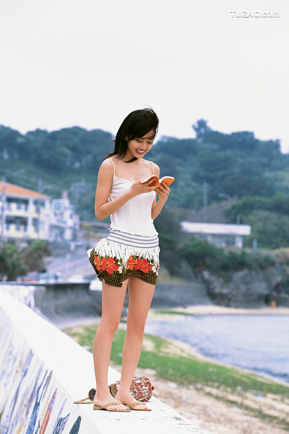 YS Web_前田敦子《AKBのネ申、あっちゃん》写真集 Vol.277[69P]