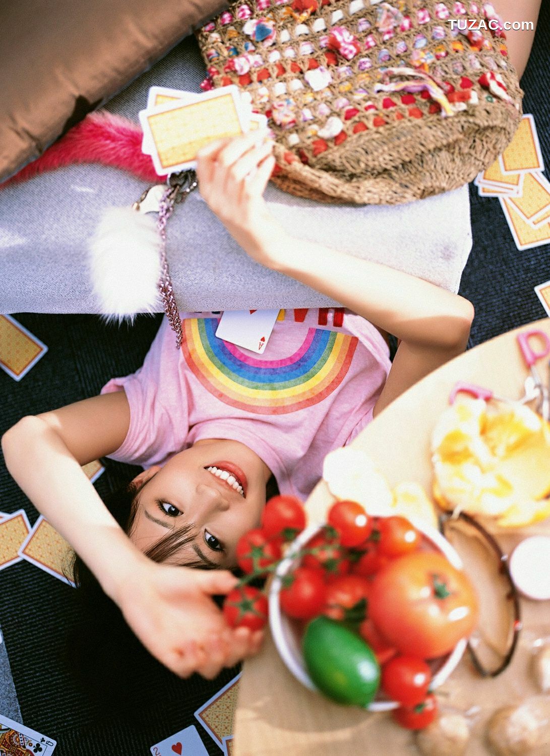 YS Web_前田敦子《AKBのネ申、あっちゃん》写真集 Vol.277[69P]