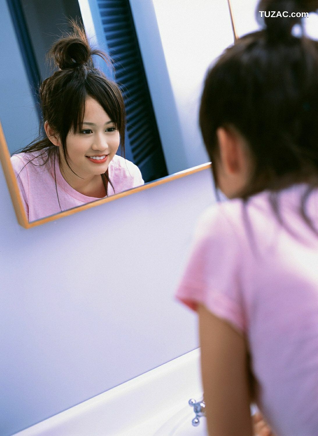 YS Web_前田敦子《AKBのネ申、あっちゃん》写真集 Vol.277[69P]