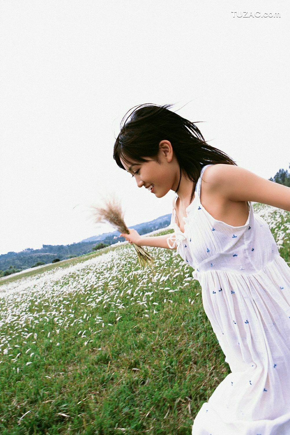 YS Web_前田敦子《AKBのネ申、あっちゃん》写真集 Vol.277[69P]