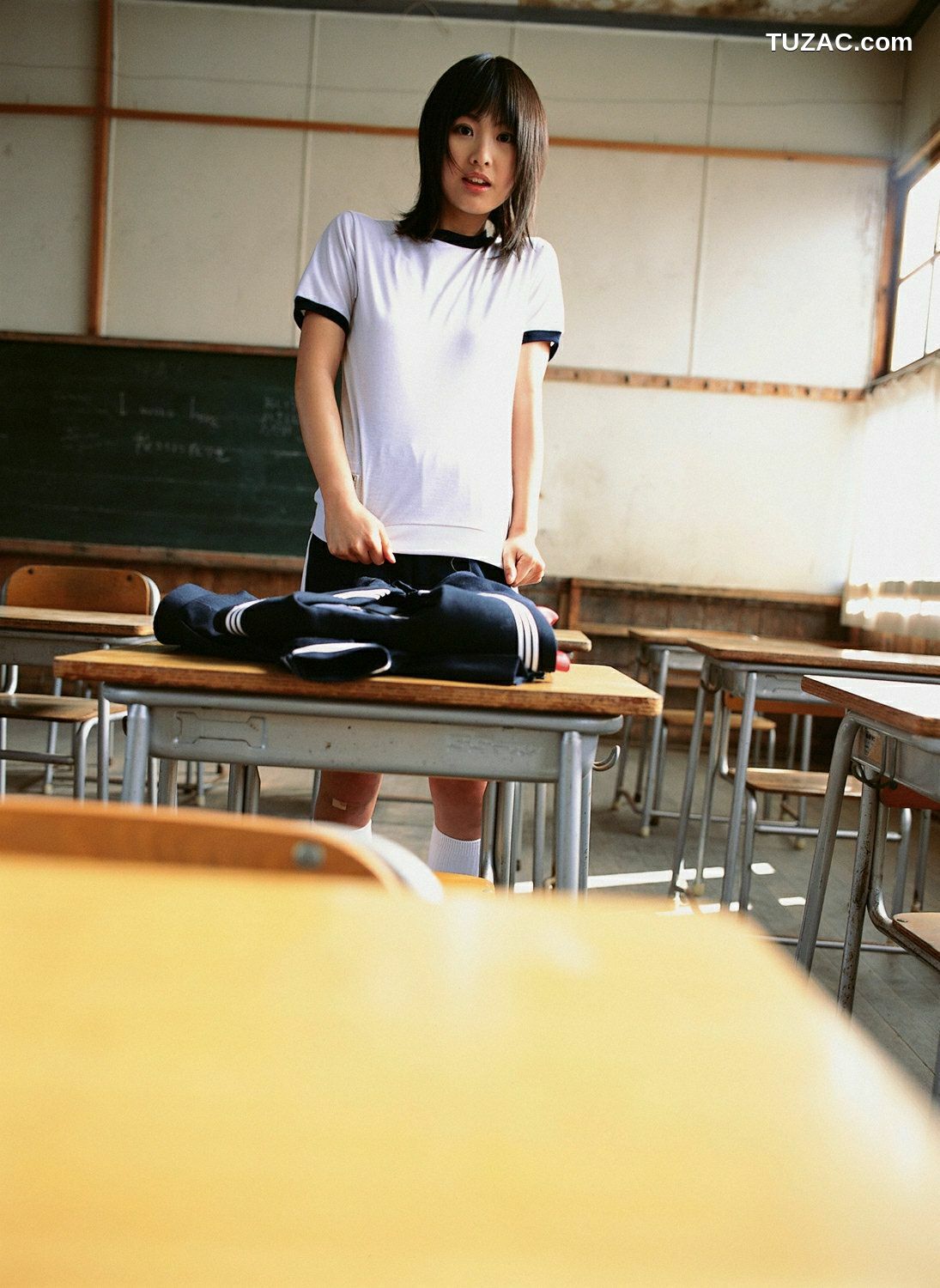 YS Web_坂田彩 Aya Sakata 《超可爱美少女-UNDERAGE!》写真集 Vol.202[54P]