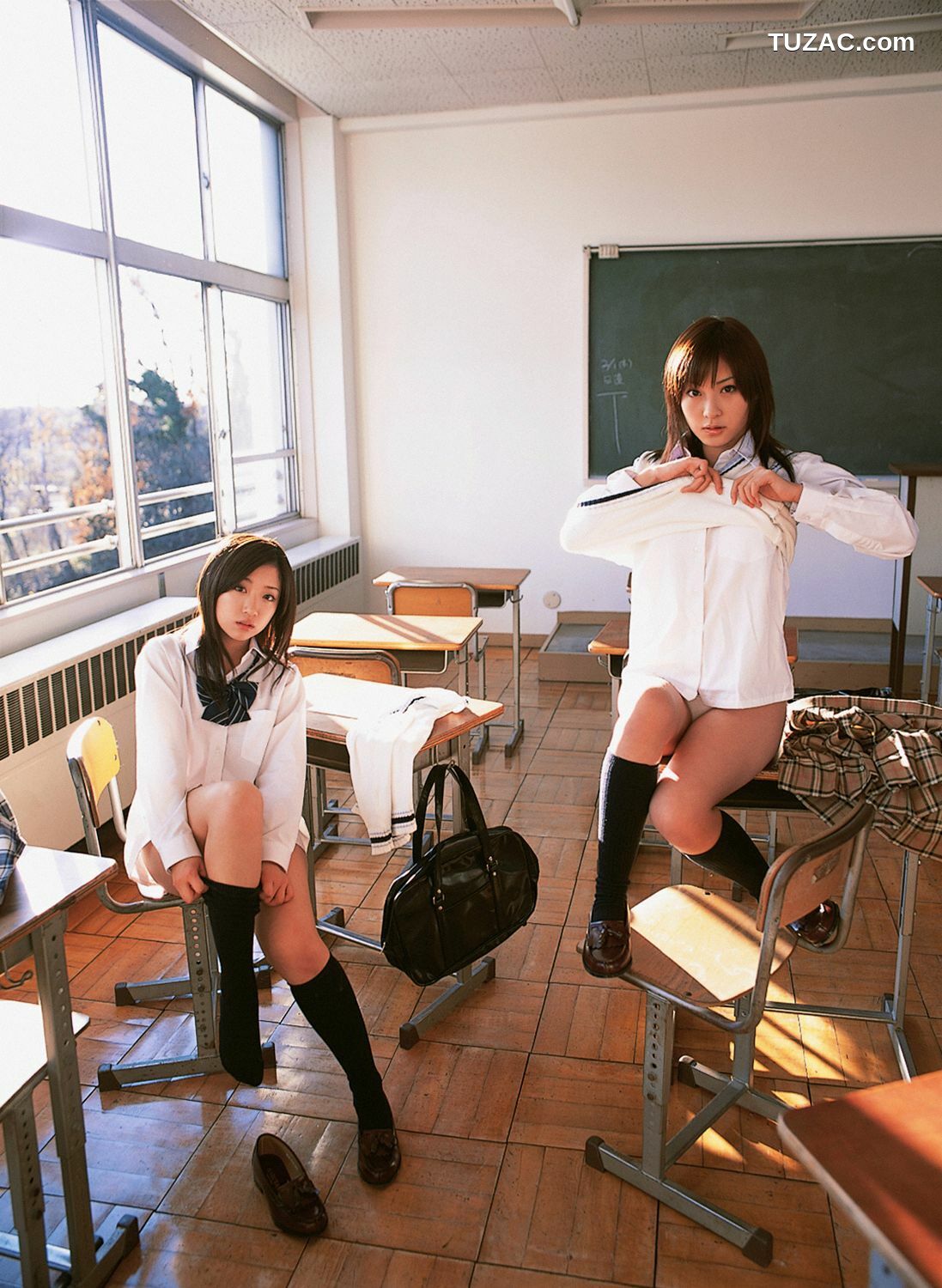 YS Web_大友さゆり/辰巳奈都子《美少女ぷたり、ひみつの放课后》写真集 Vol.195[84P]