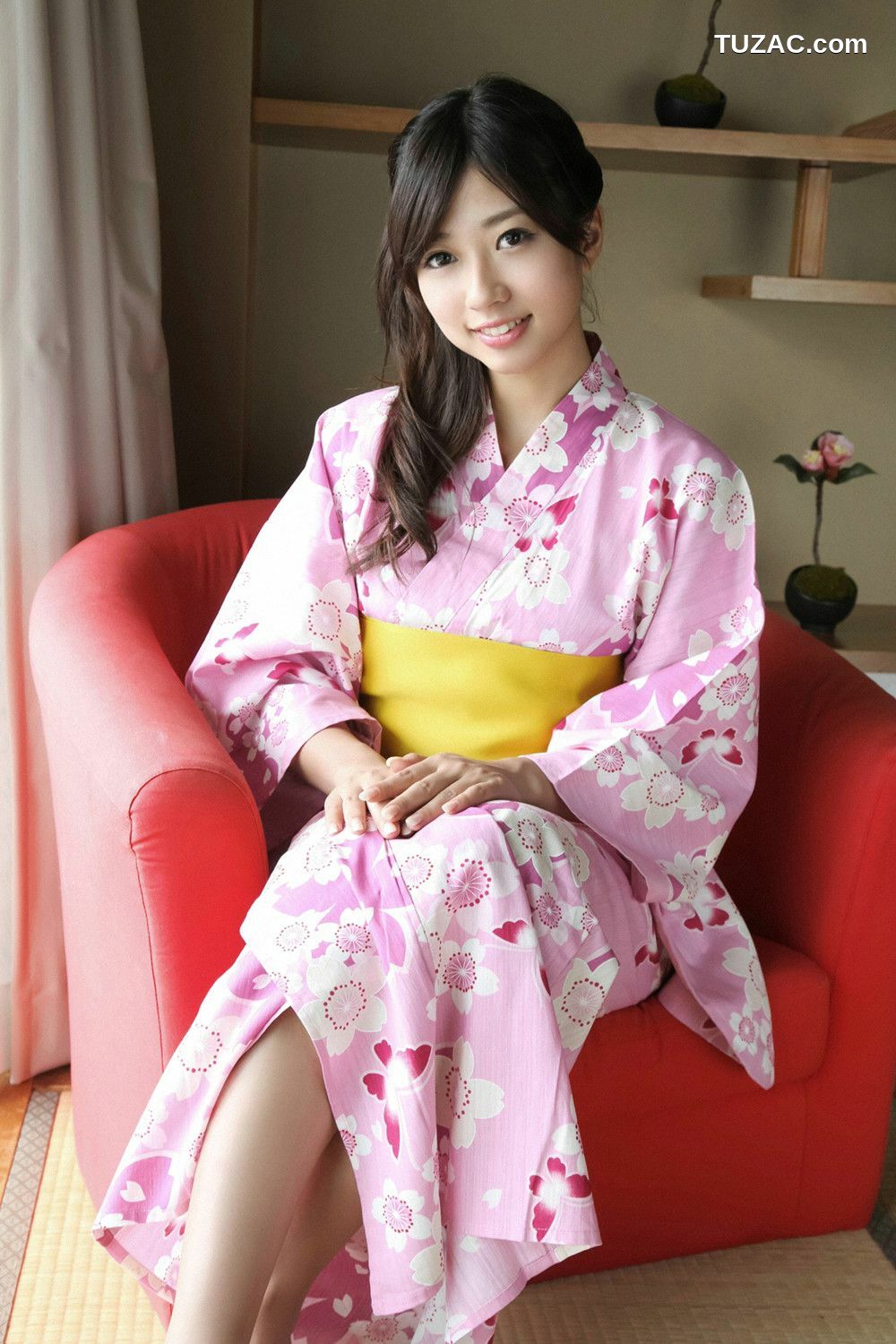 YS Web_大貫彩香《新星あらわる！ドストライク！》写真集 Vol.639[100P]