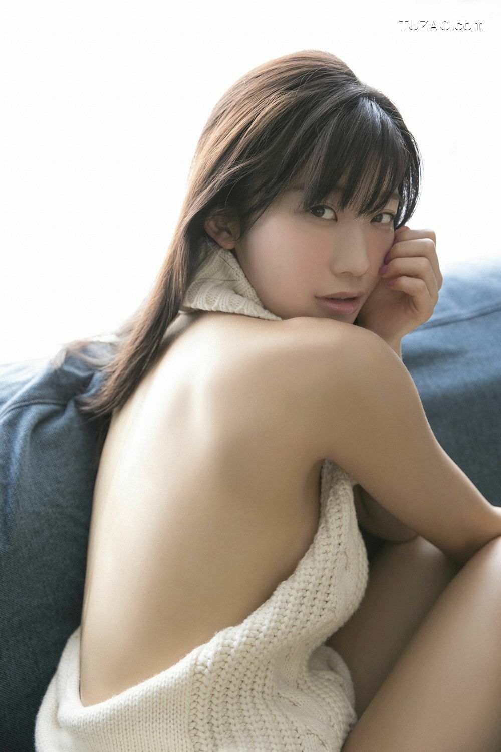 YS Web_小倉優香《女神降臨》 Vol.811 写真集[100P]