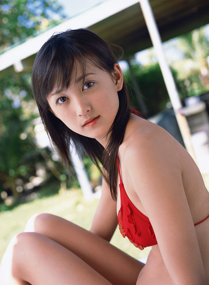YS Web_小松彩夏《Genuine》写真集 Vol.121[64P]