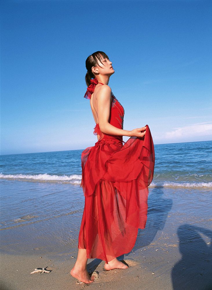 YS Web_小松彩夏《おめでとう、アヤカ!もう、すっかりトナだね》写真集 Vol.175[39P]